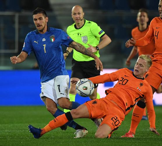 意大利vs荷兰的相关图片